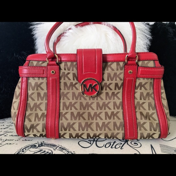MICHAEL KORS (LIKE NEW!) SIG CANVAS/RED LEATHER - Picture 1 of 8
